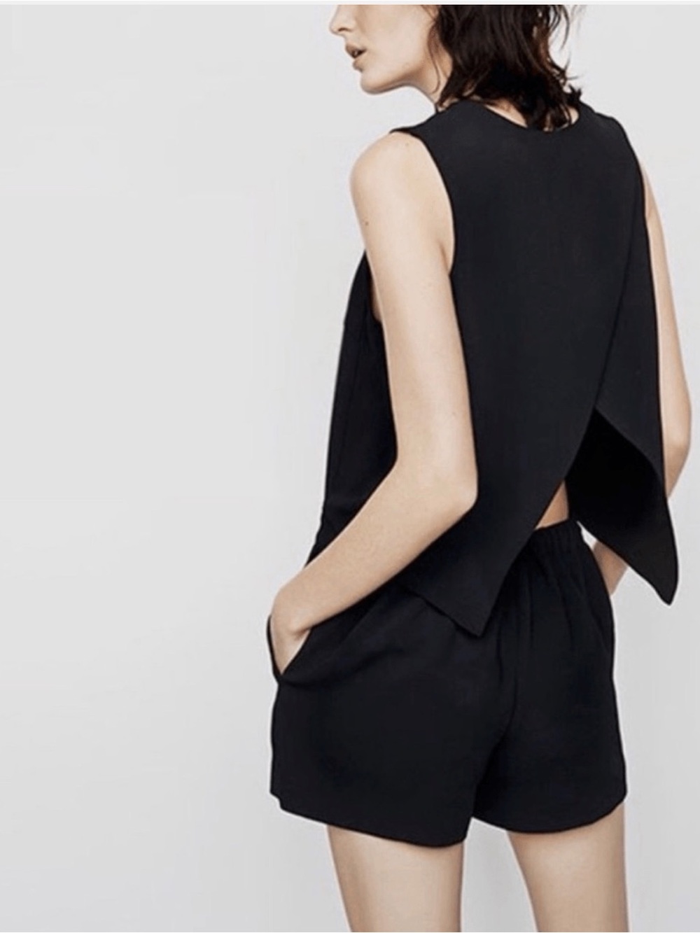 Club Monaco Lyndsey Open Back Modern Minimalist Woven Romper